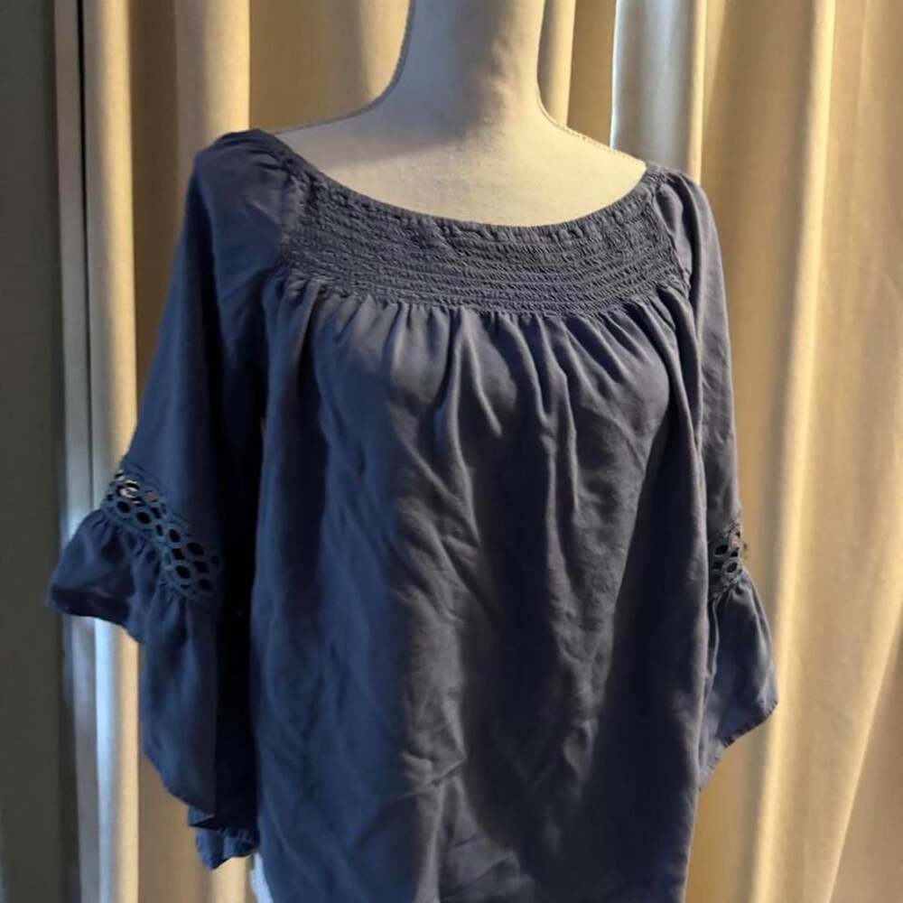 Ashley Blue Boho Bell Sleeve Blouse Size Large Dusty Blue Crochet Trim